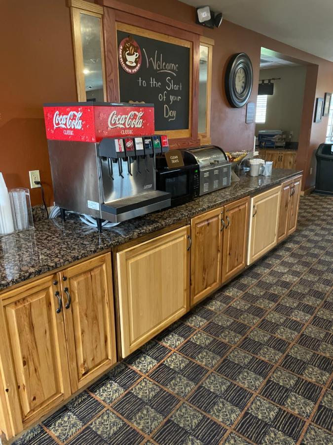 Americinn By Wyndham Fargo Medical Center Zewnętrze zdjęcie